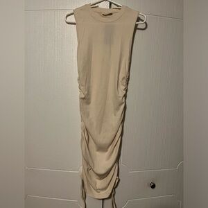 Anna-Kaci ruched ribbed bodycon dress